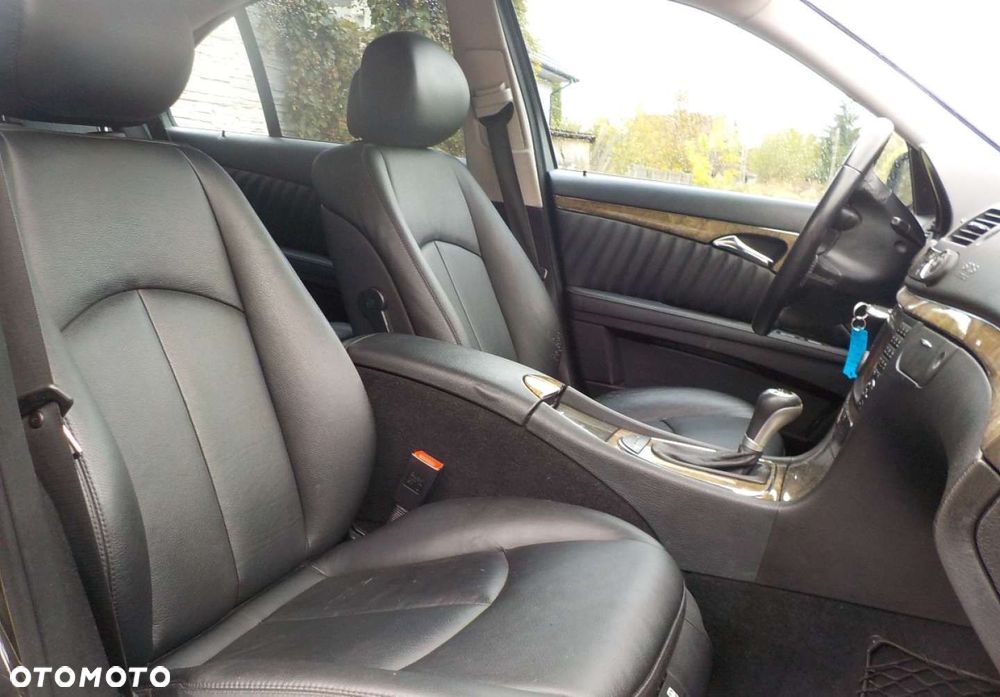 Mercedes-Benz Klasa E - 18