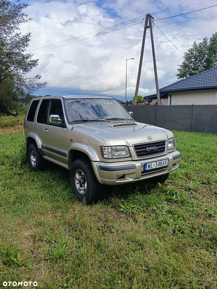 Opel Monterey - 1