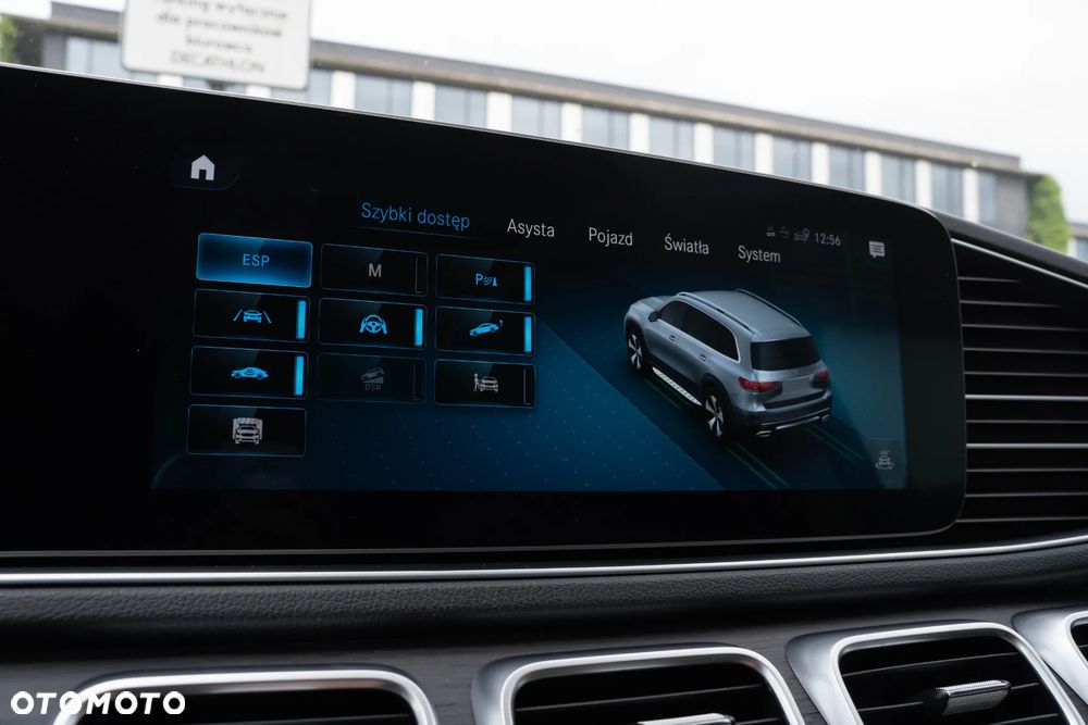 Mercedes-Benz GLS - 36