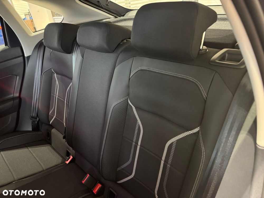 Volkswagen Taigo 1.5 TSI ACT Style DSG - 17