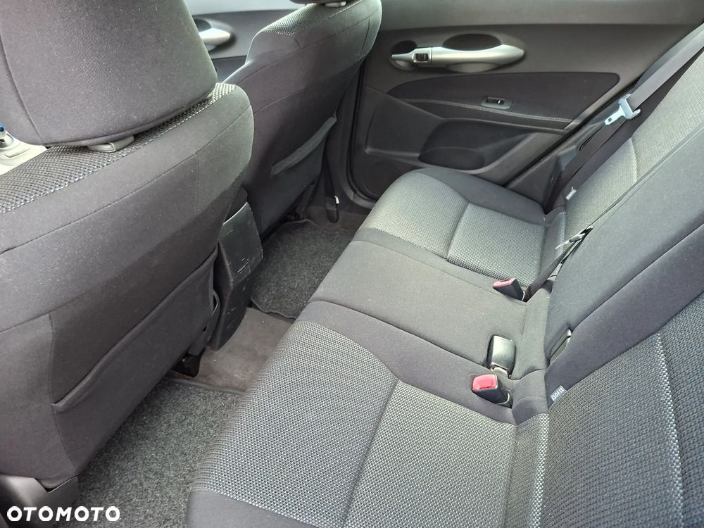 Toyota Auris 1.8 HSD Prestige - 9