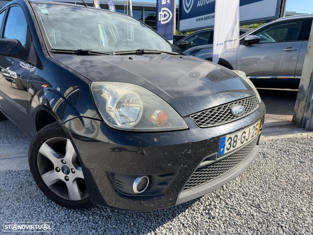 Ford Fiesta 1.4 TDCi Ghia - 2