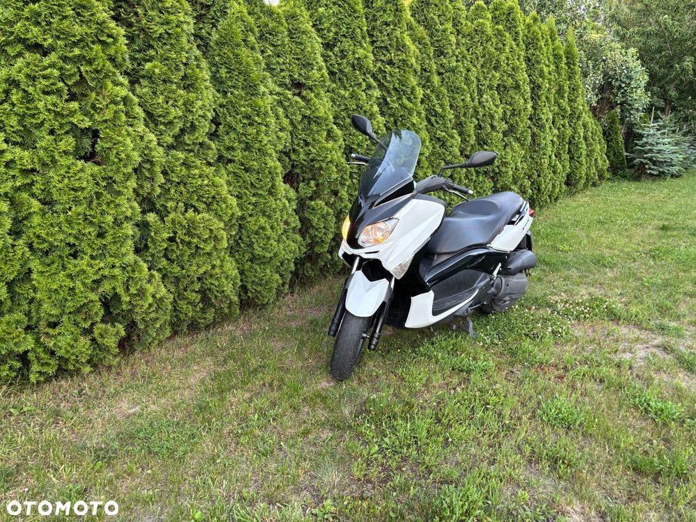 Yamaha X-max - 6