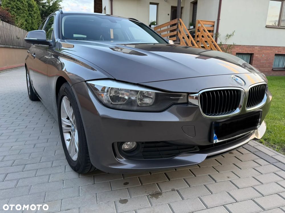BMW Seria 3 318d - 2