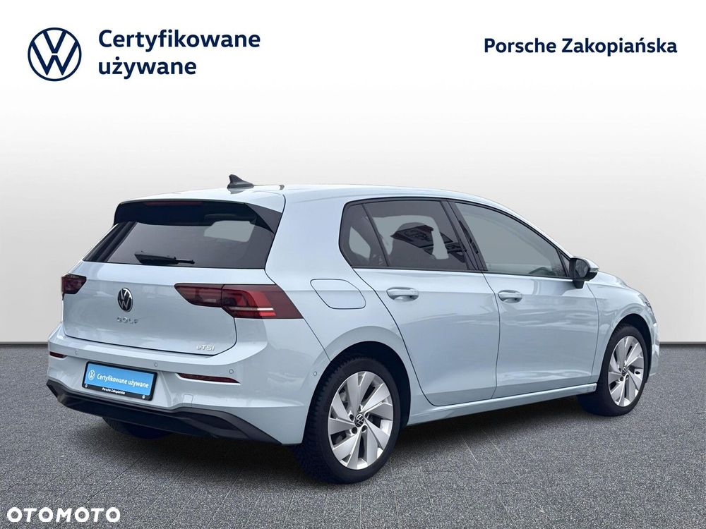 Volkswagen Golf - 5
