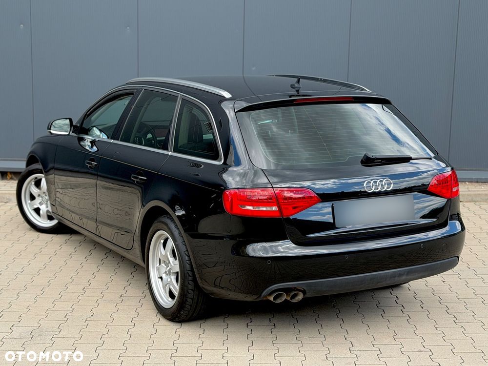 Audi A4 Avant 2.0 TDI DPF multitronic Ambition - 4
