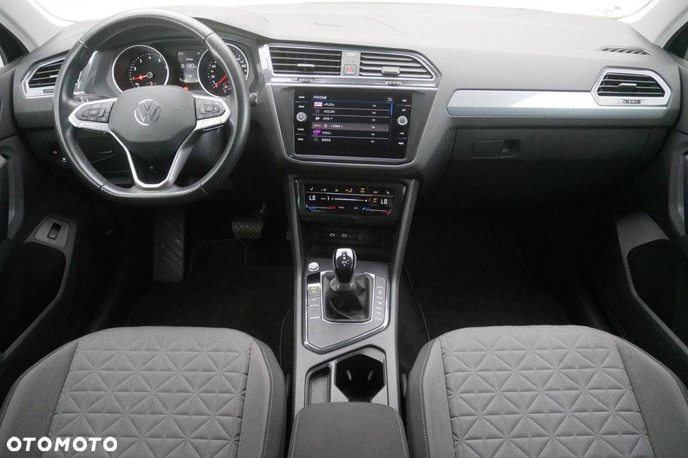 Volkswagen Tiguan 1.5 TSI EVO Life DSG - 8