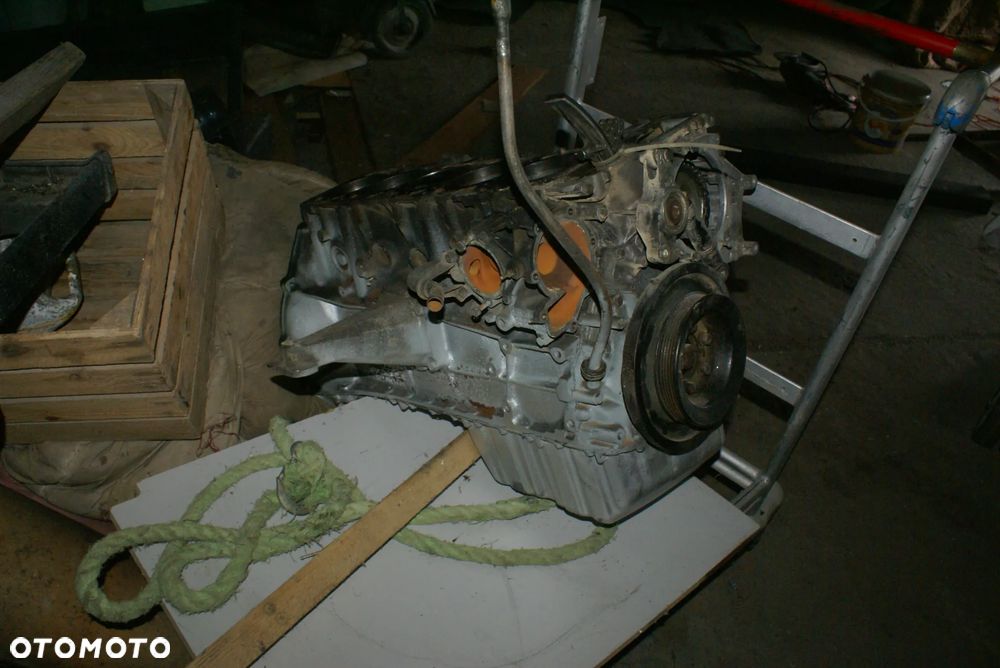 Silnik Mercedes Kaczka 2.9   2.3 - 5