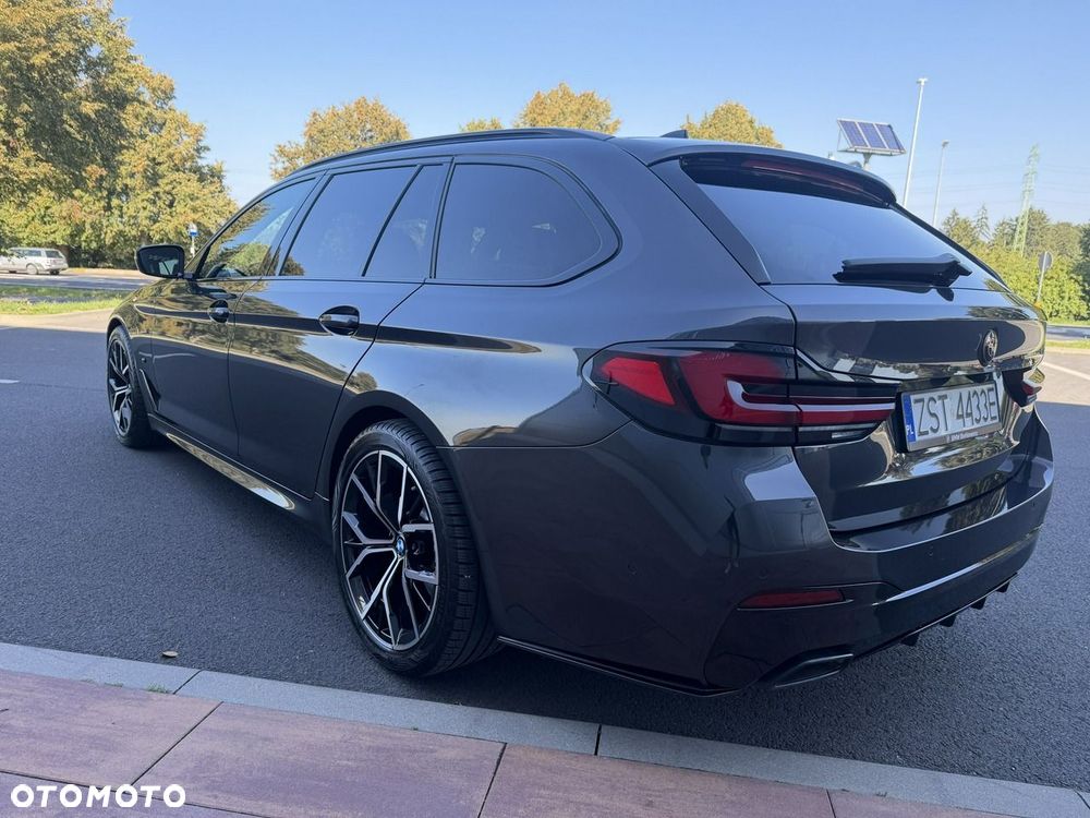 BMW Seria 5 520d xDrive mHEV M Sport sport - 6