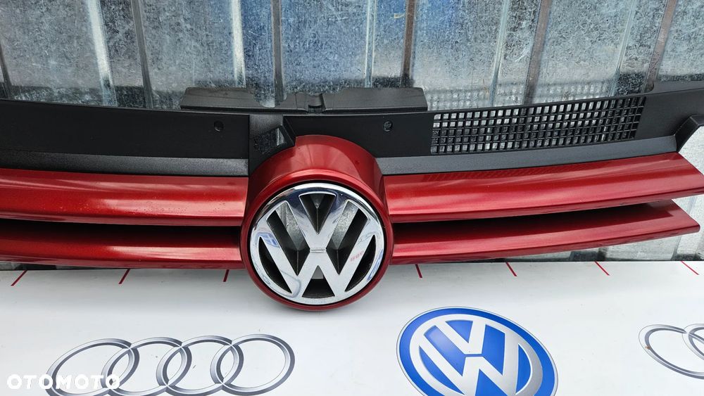 VW Golf IV 4 1J Atrapa zderzaka przedniego Grill Kratka środkowa Logo VW 1J0853651F kolor LC3K - 4