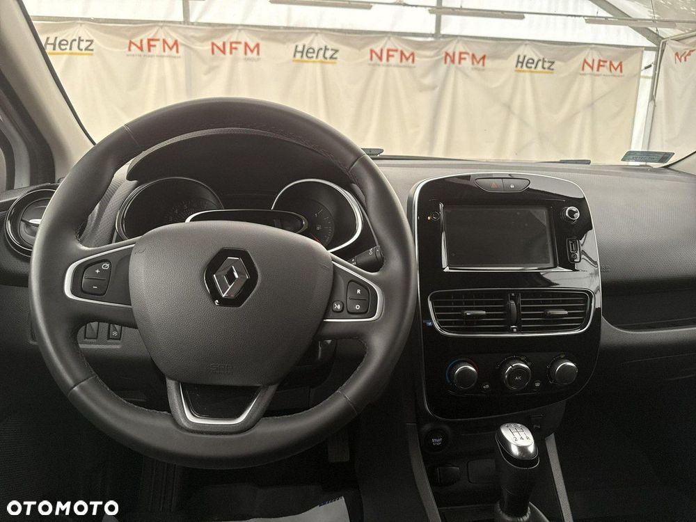 Renault Clio - 14