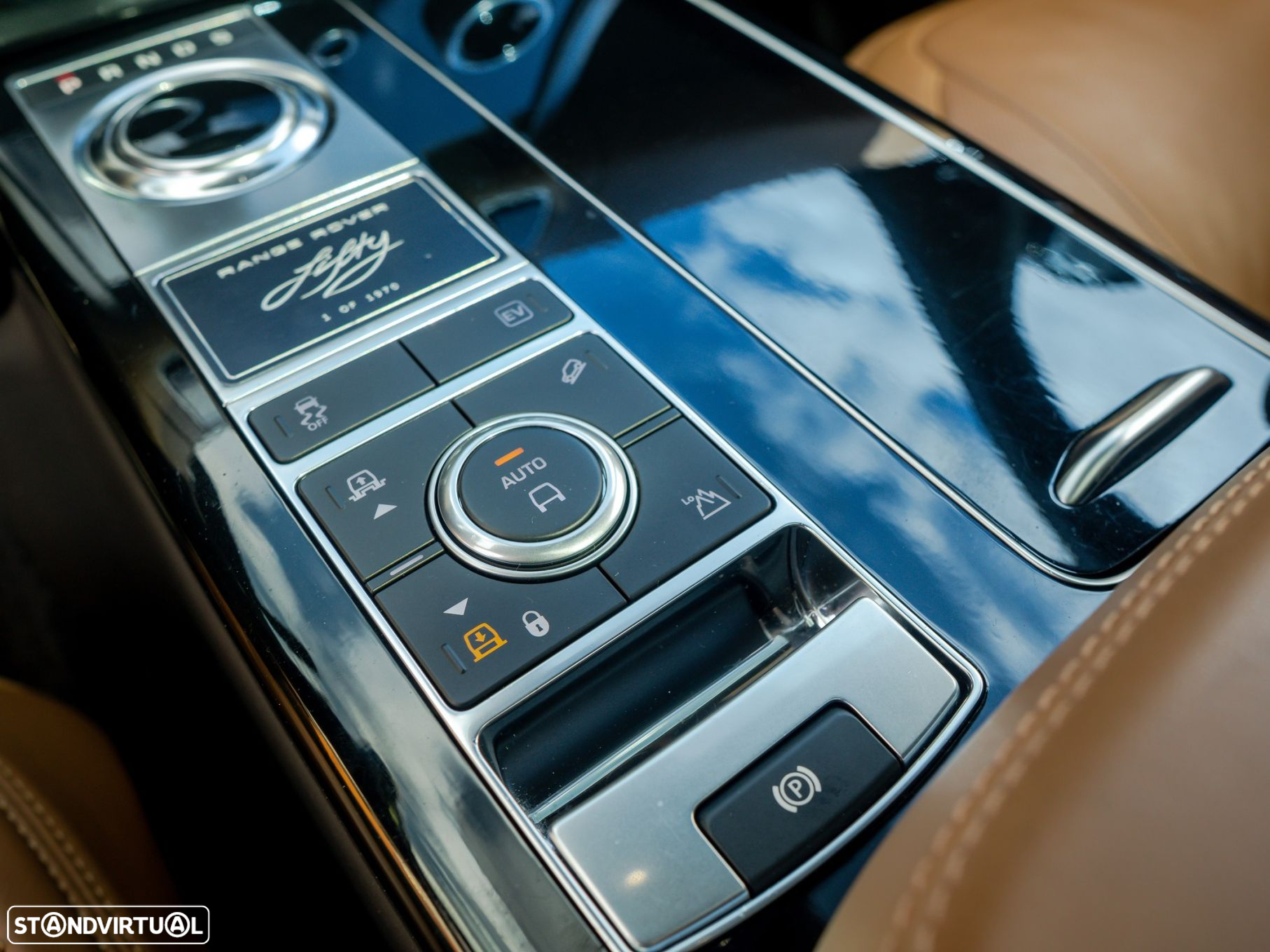 Land Rover Range Rover 2.0 Si4 PHEV Fifty Anniversary - 38