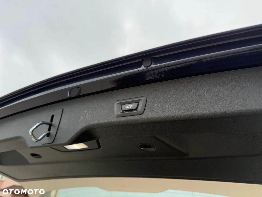 BMW Seria 5 520d - 9