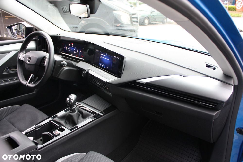 Opel Astra 1.2 T Edition S&S - 23