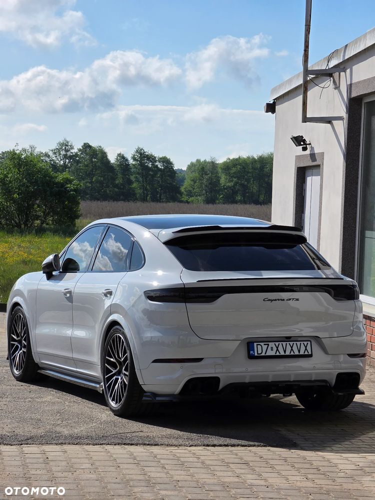 Porsche Cayenne - 11
