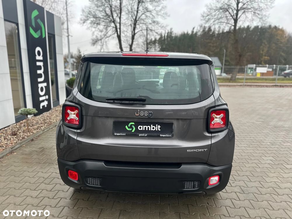Jeep Renegade 1.6 E-TorQ Sport FWD - 8