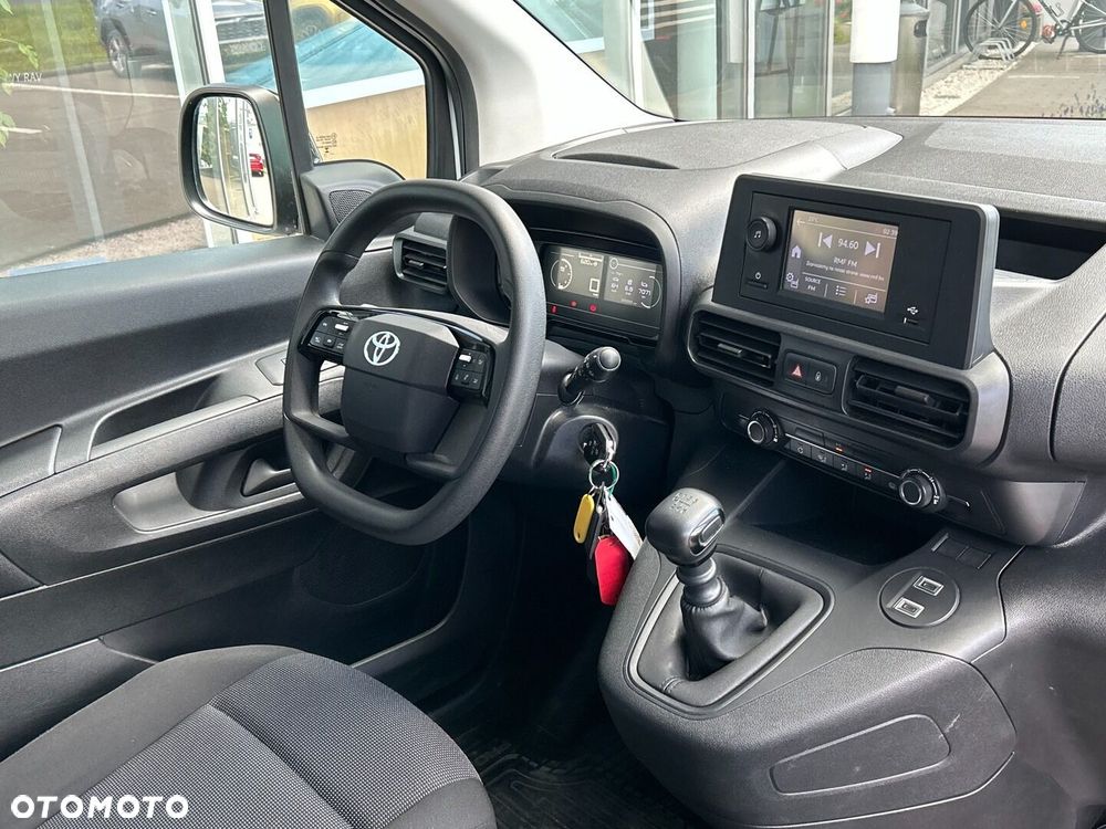 Toyota PROACE CITY - 13