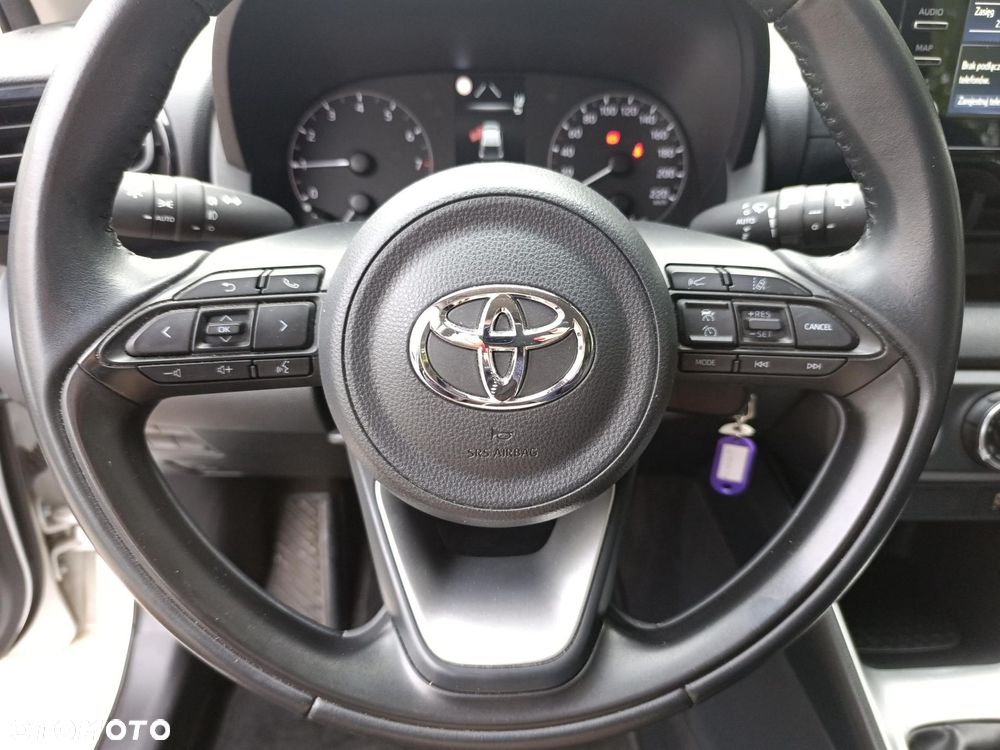 Toyota Yaris - 13