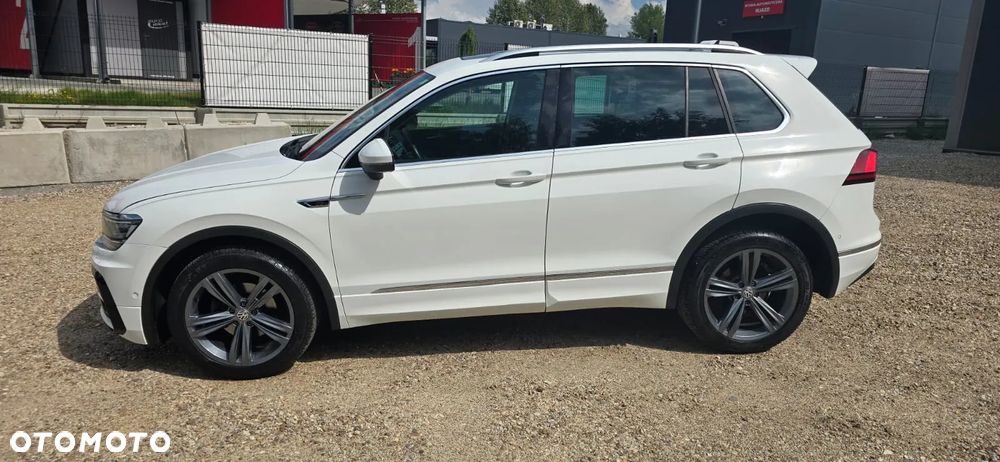 Volkswagen Tiguan 2.0 TDI SCR 4MOTION DSG R-Line - 4