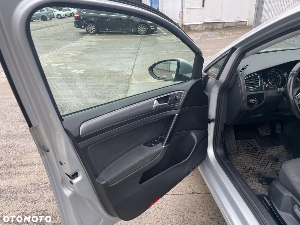 Volkswagen Golf 1.5 TSI BMT Evo Comfortline DSG - 20