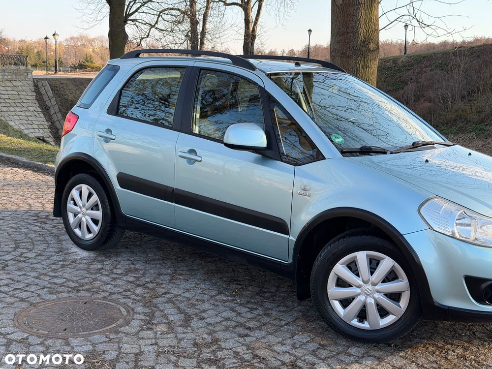 Suzuki SX4 1.9 DDiS DPF 4x4 Club - 34