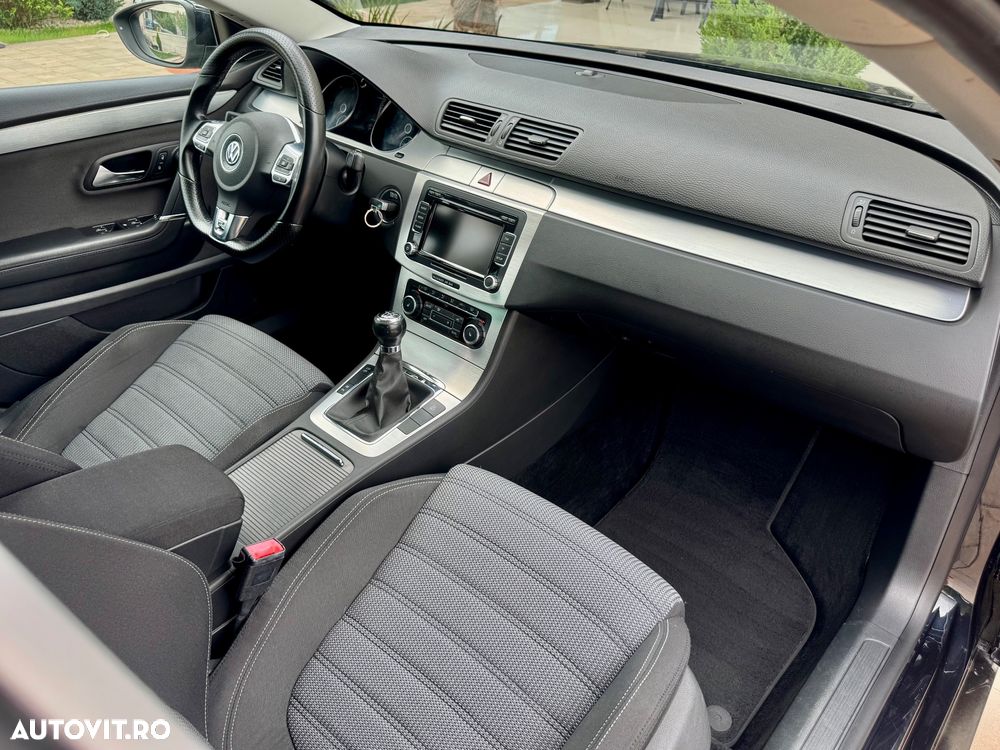 Volkswagen Passat CC 2.0 TDI - 35