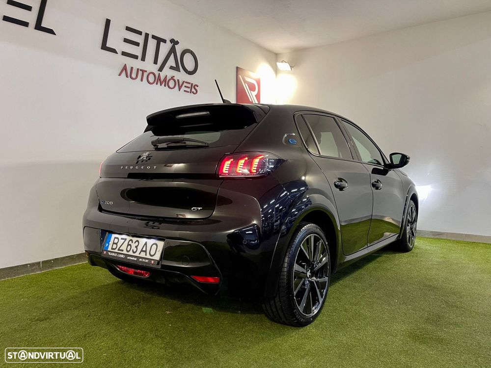 Peugeot e-208 50 kWh GT - 6