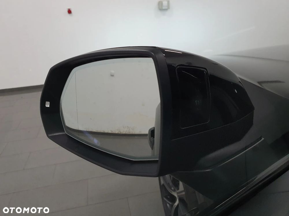 Audi Q5 40 TDI quattro S tronic S line - 25