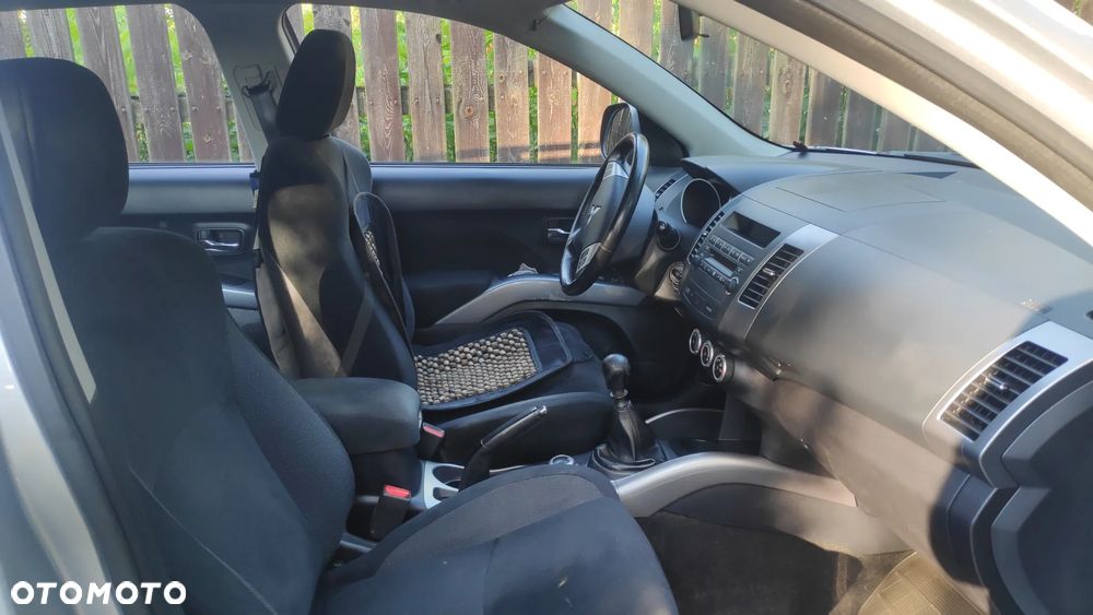 Mitsubishi Outlander 2.0 DID Invite - 16