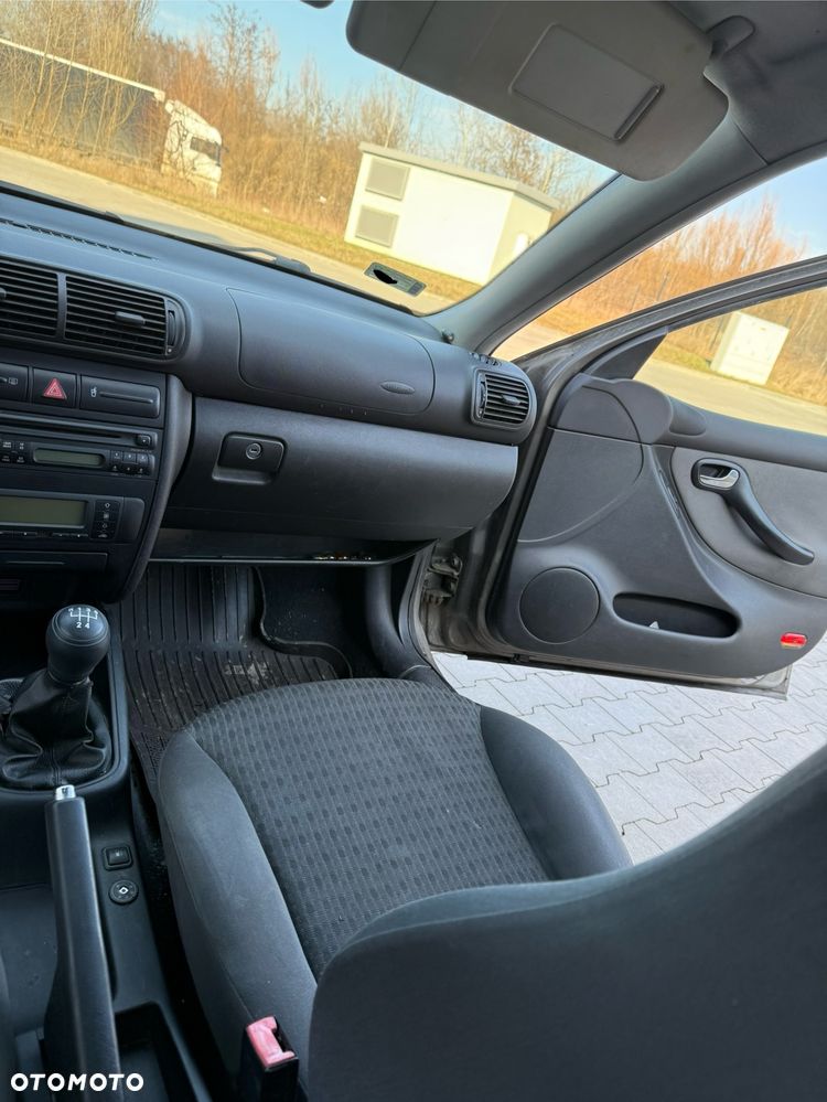 Seat Toledo 1.6 Stella - 30