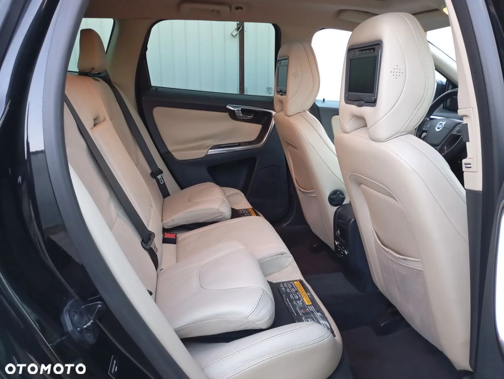 Volvo XC 60 - 34