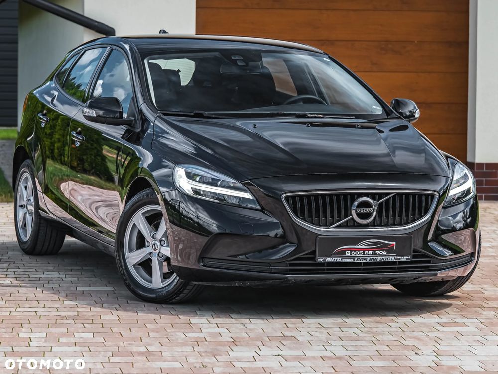 Volvo V40 D2 Momentum - 2