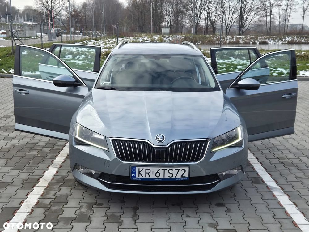Skoda Superb 1.8 TSI Ambition - 9