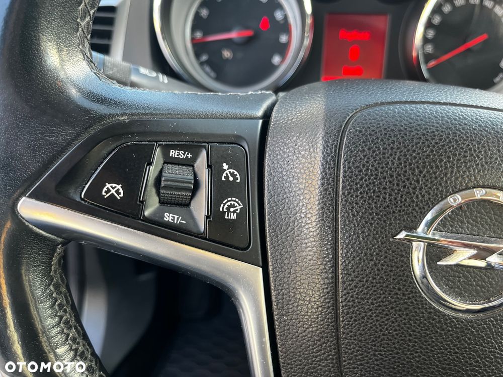 Opel Astra 1.6 Enjoy EU6 - 18
