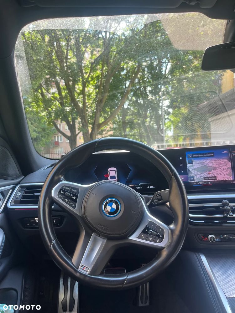 BMW i4 80.7kWh eDrive 40 M Sport - 12