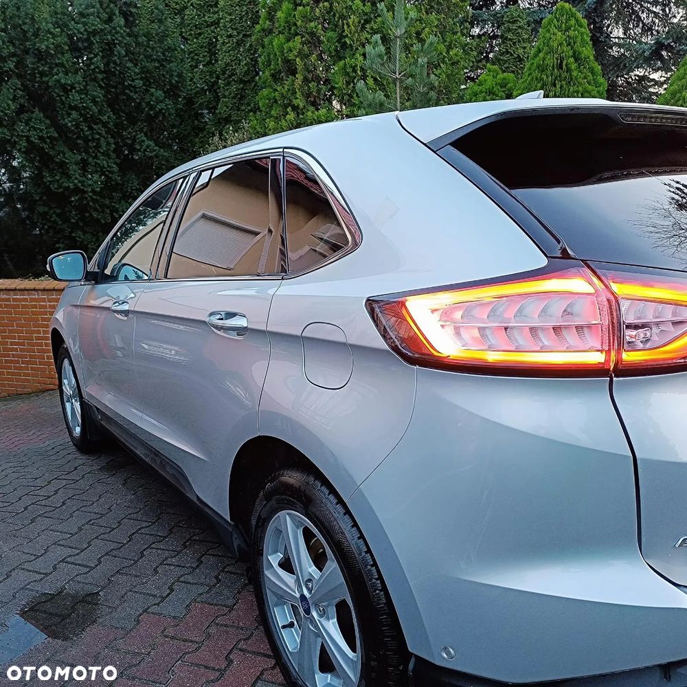 Ford Edge 2.0 TDCi Twin-Turbo 4WD Titanium - 5