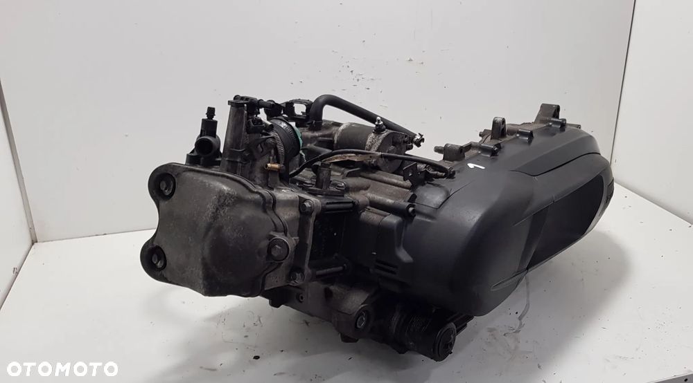 Piaggio MP3 350 HPE 18-22 Silnik - 4