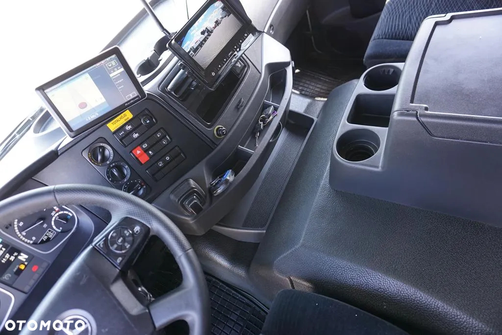 Mercedes-Benz ATEGO / 1524 / ACC / EURO 6 / IZOTERMA + WINDA / 16 PALET - 9