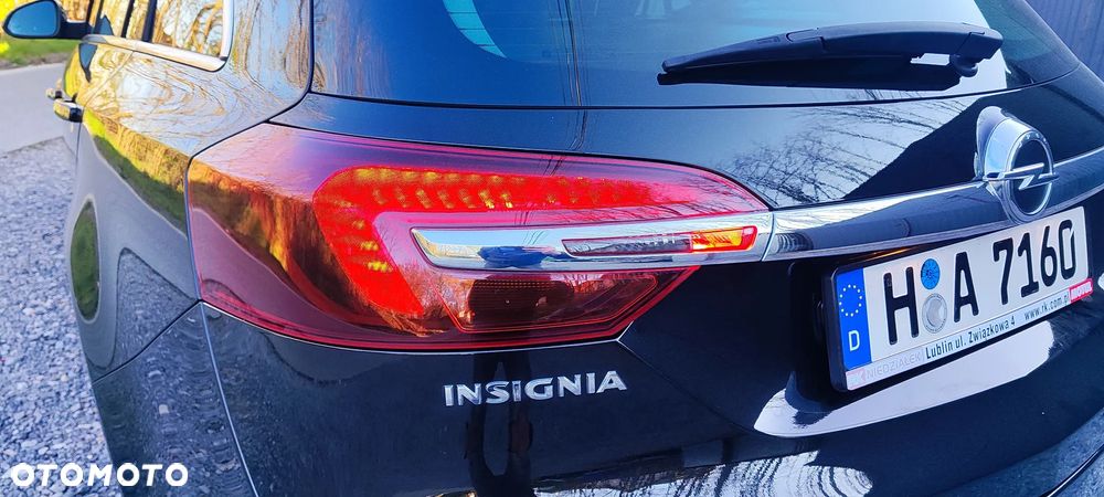 Opel Insignia - 19