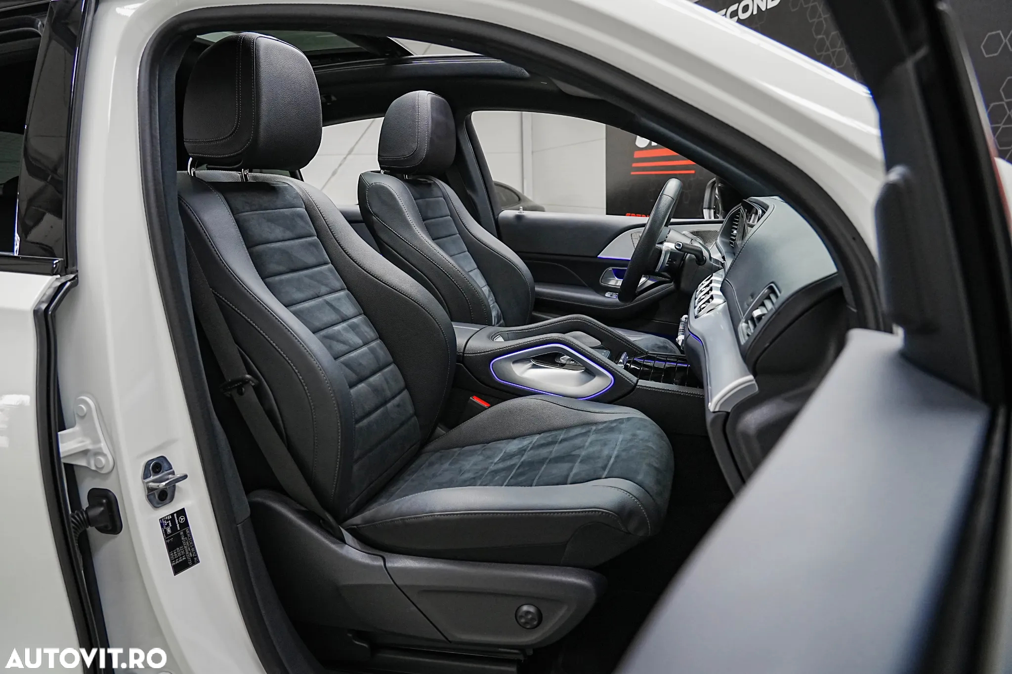 Mercedes-Benz GLE 350 de 4Matic 9G-TRONIC AMG Line Advanced Plus - 8