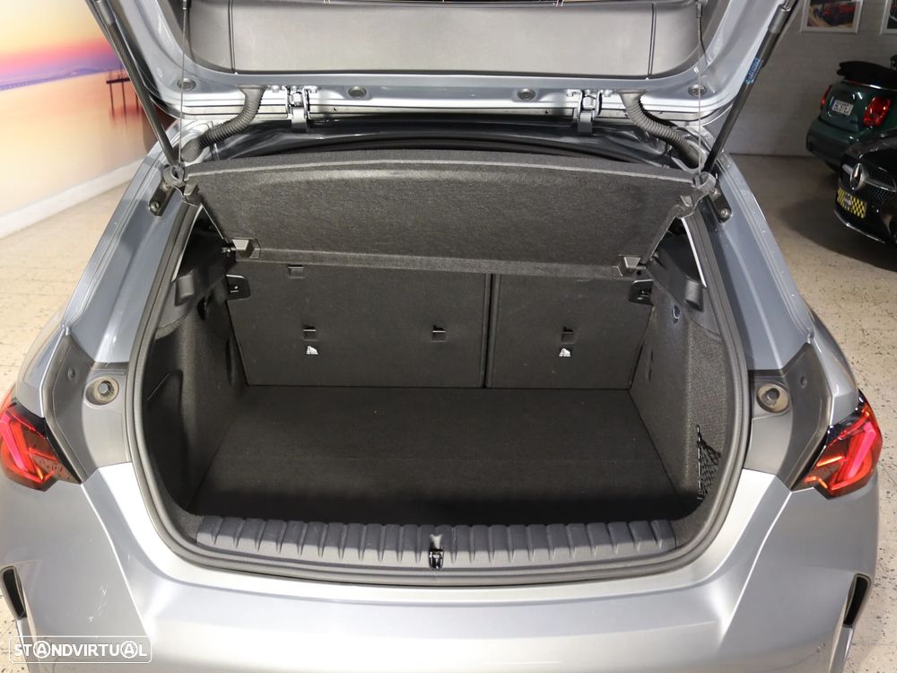 BMW 116 Standard - 14