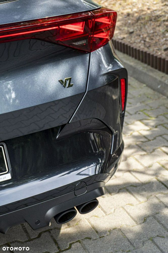 Cupra Formentor - 16