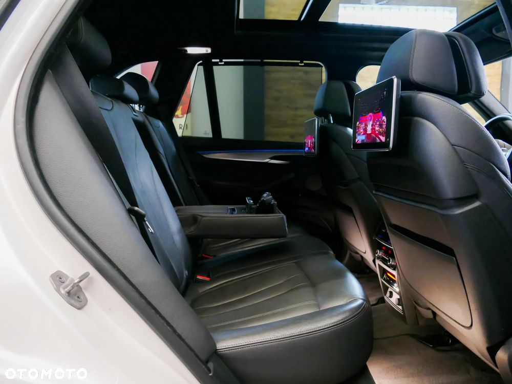 BMW X5 M M50d Sport-Aut - 15
