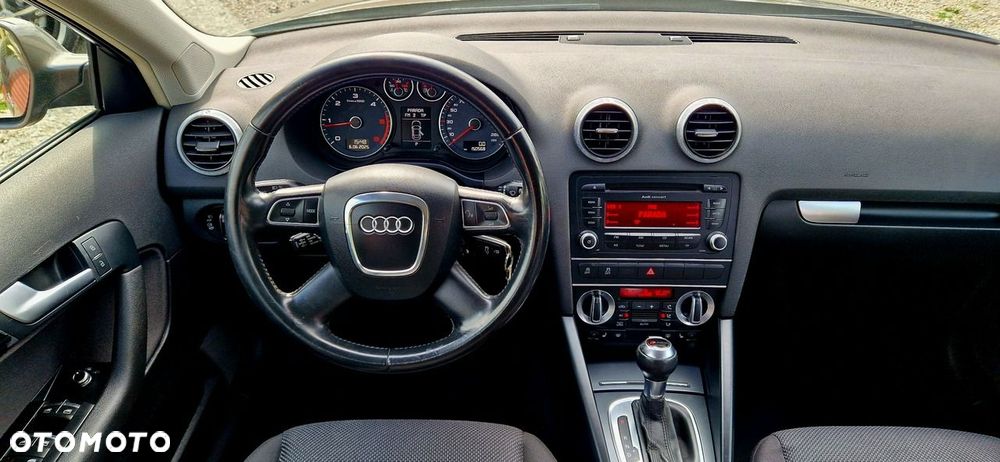 Audi A3 Sportback 1.6 TDI S tronic Attraction - 26