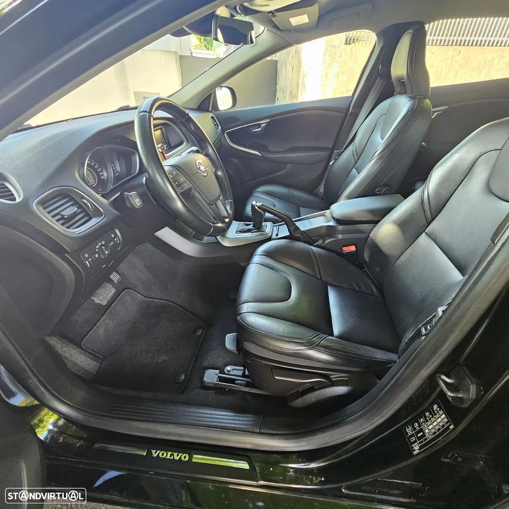 Volvo V40 1.6 D2 Kinetic Powershift Eco - 46