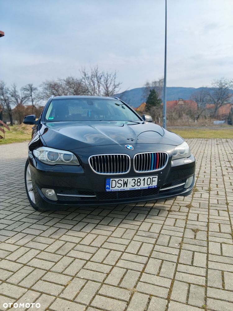 BMW Seria 5 520d Luxury Line - 12