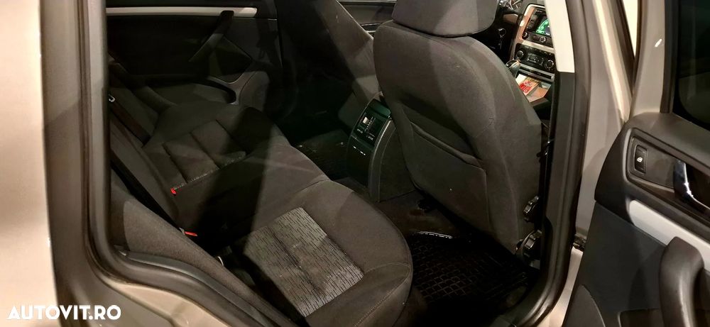 Skoda Octavia 1.6 TDI DPF Ambition - 18