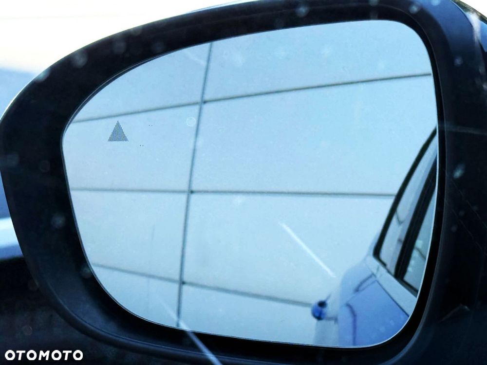 Nissan Qashqai - 25