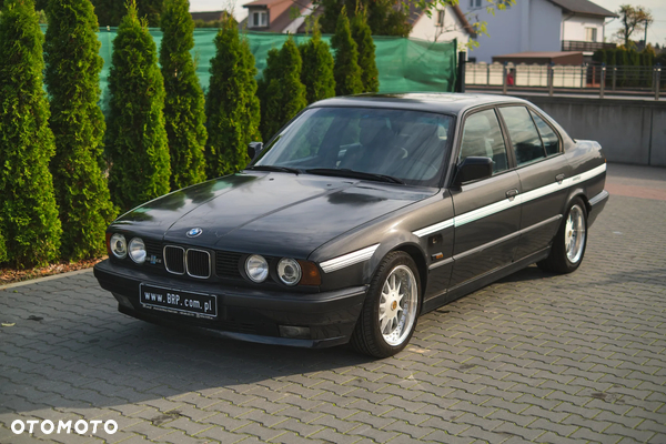 BMW M5 Standard