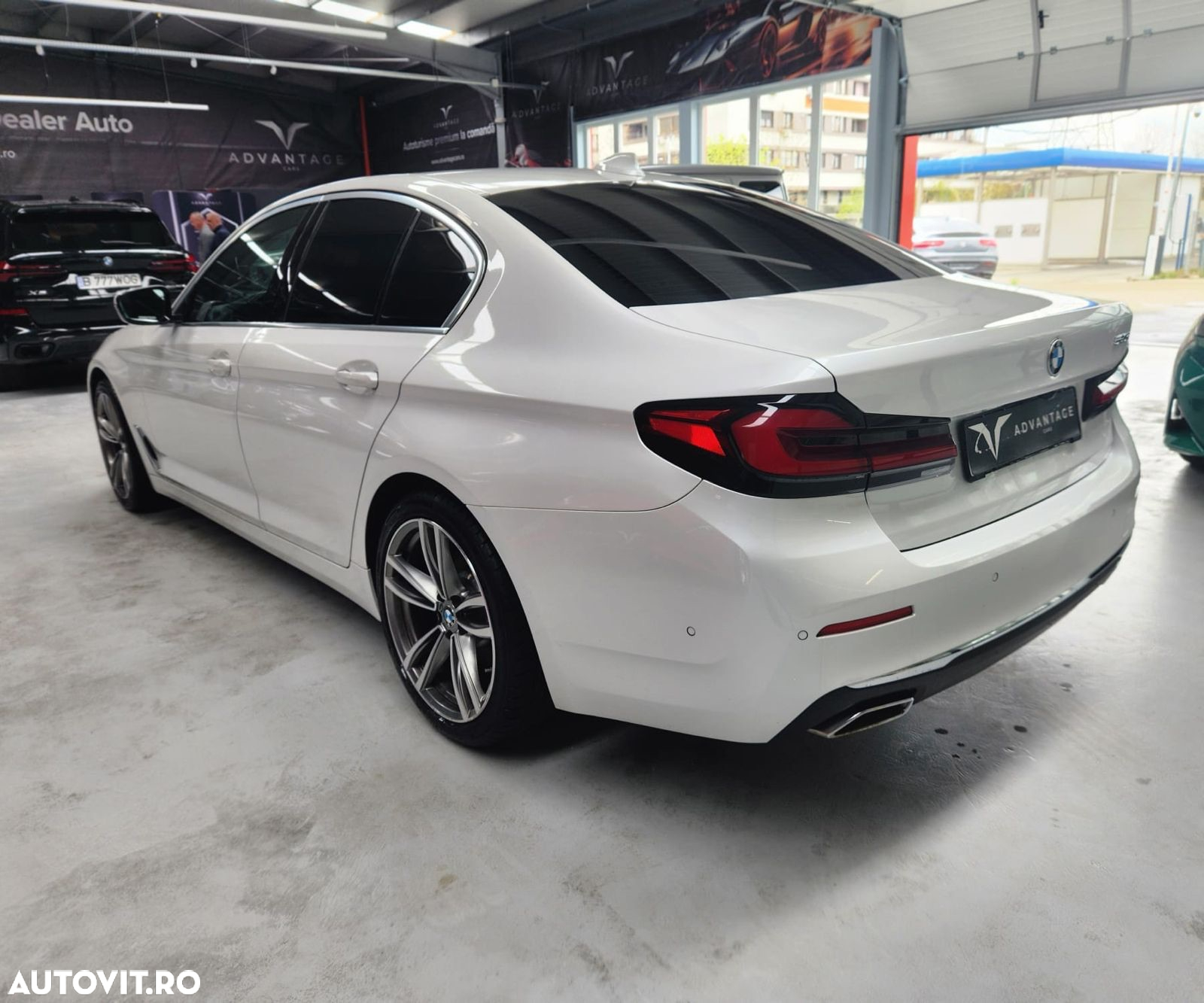BMW Seria 5 520d AT MHEV - 6